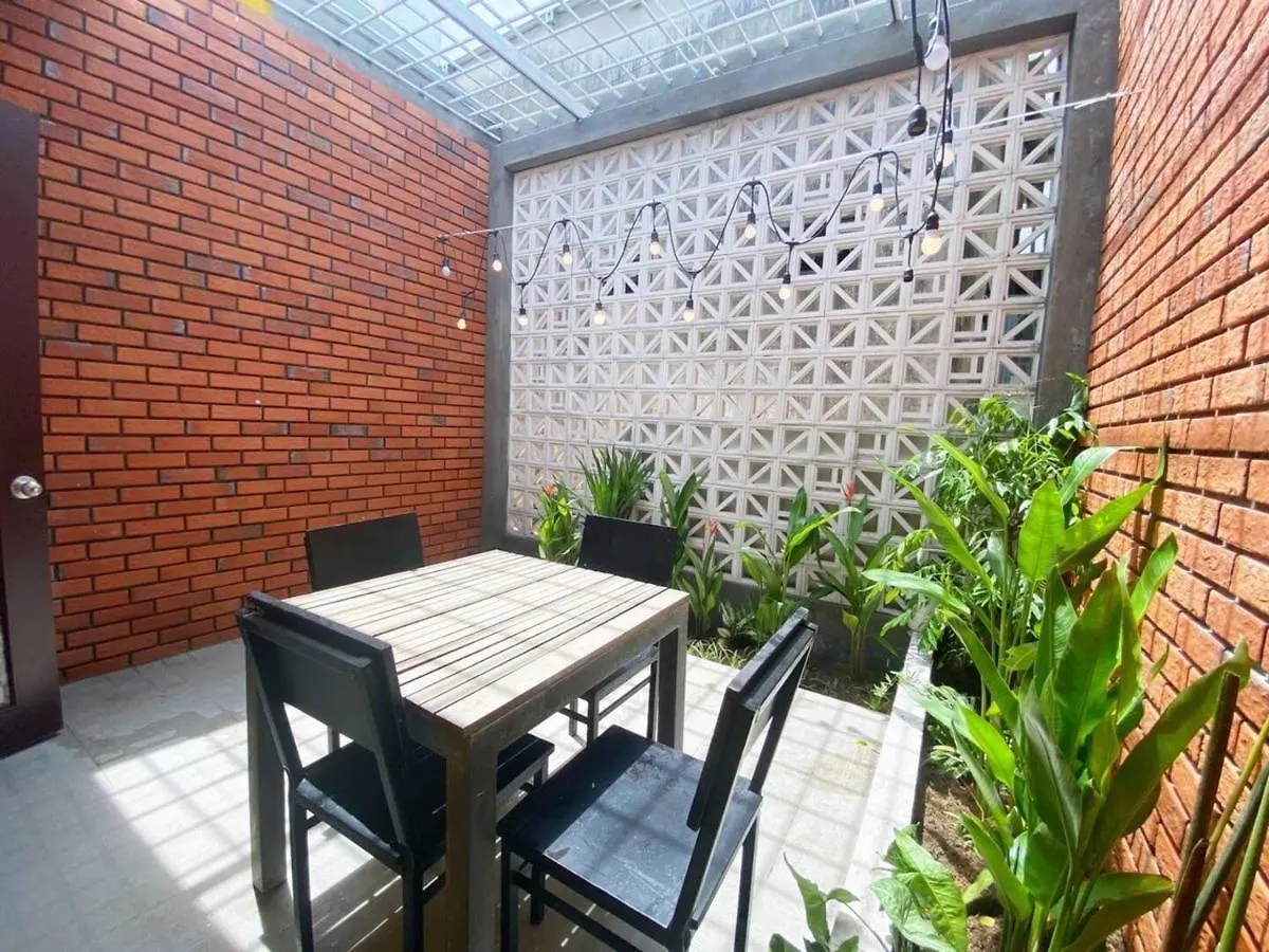 Nha Bac Dau - Homestay Da Nang 0*,  Vietnam